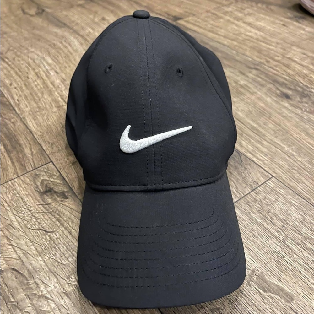 Dry fit adjustable Nike baseball cap